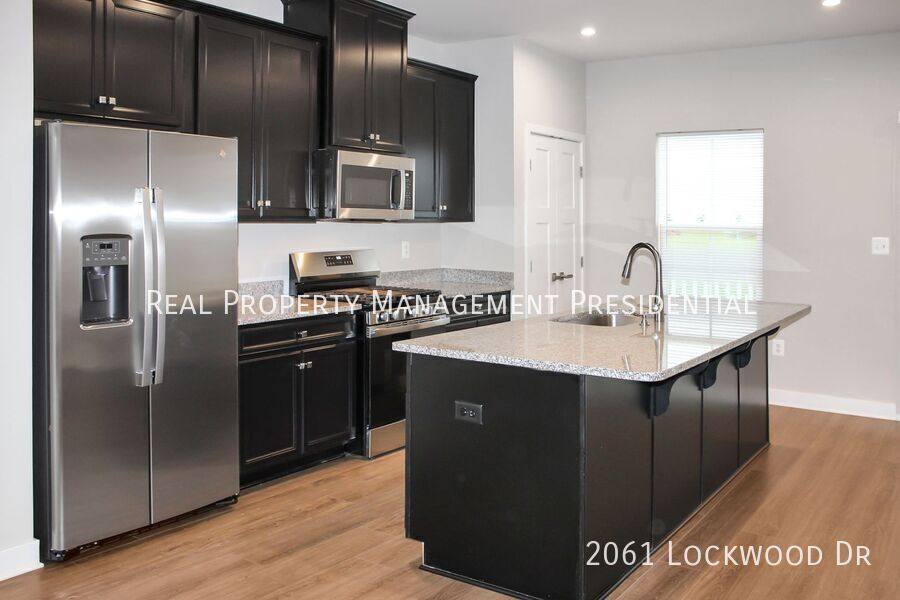 Townhouse for rent at 2061 Lockwood Dr, Charlottesville, VA 22911