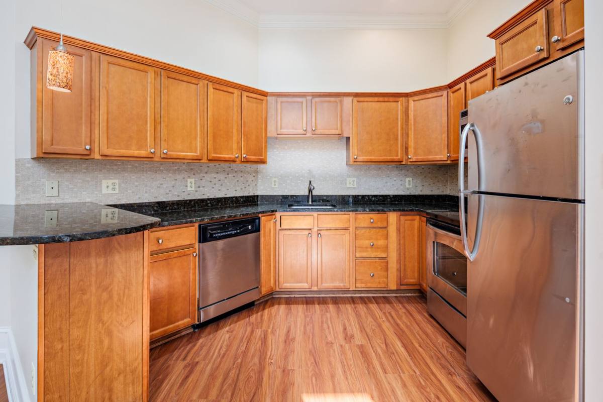 Apartment for rent at 12 W Read St, Baltimore, MD 21201