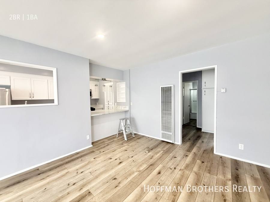 Apartment for rent at 1220 N Harper Ave #10, Los Angeles, CA 90046