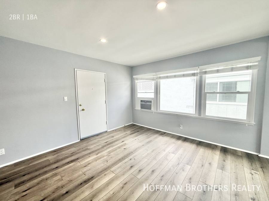 Apartment for rent at 1220 N Harper Ave #10, Los Angeles, CA 90046