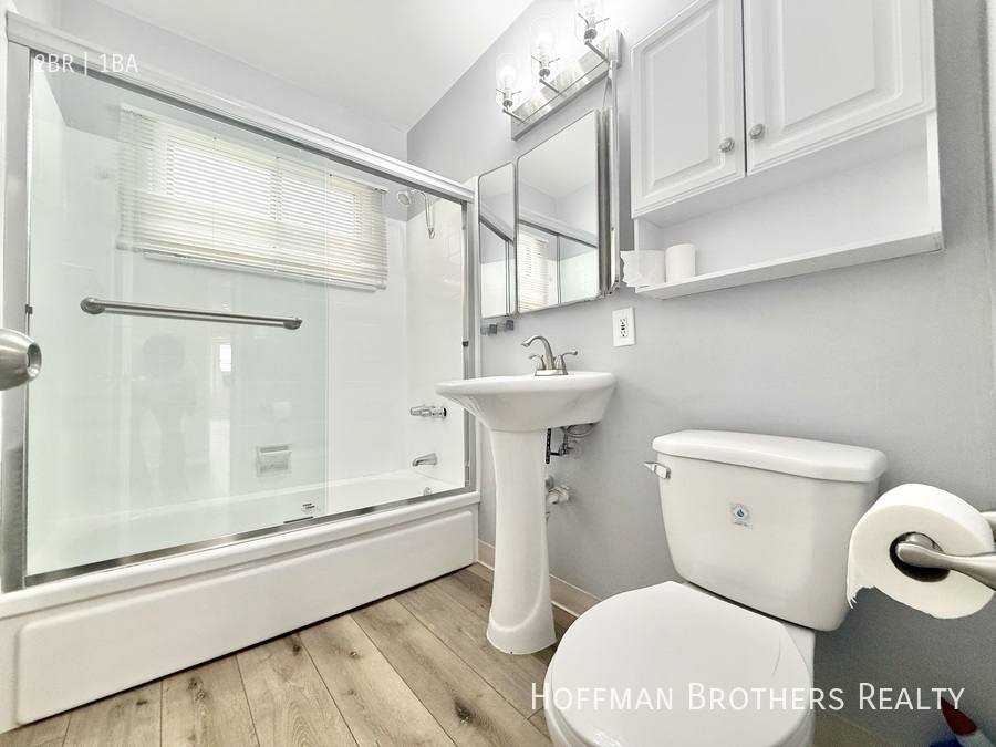 Apartment for rent at 1220 N Harper Ave #10, Los Angeles, CA 90046