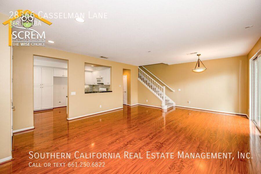 Townhouse for rent at 28366 Casselman Lane, Santa Clarita, CA 91350
