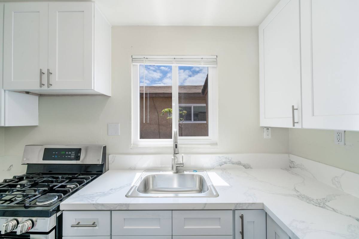 Apartment for rent at 2316 E Jewett St, San Diego, CA 92111