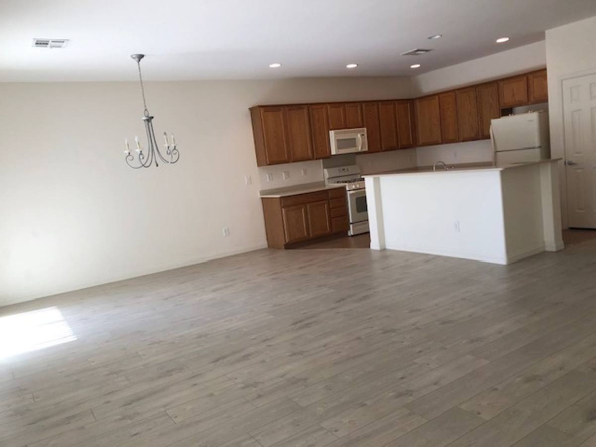 House for rent at 2103 Sawtooth Mountain Dr, Henderson, NV 89044