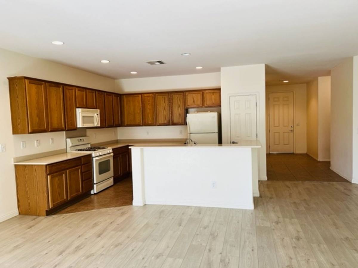 House for rent at 2103 Sawtooth Mountain Dr, Henderson, NV 89044