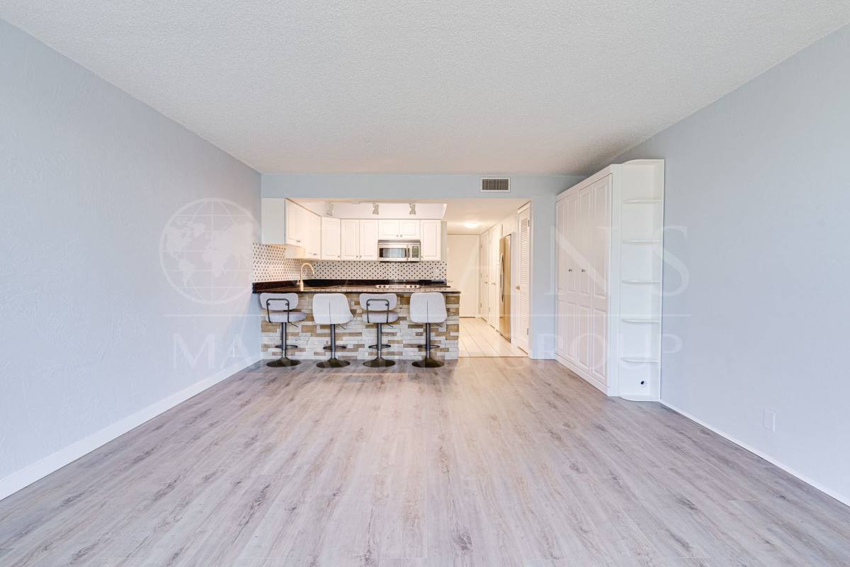 Condo for rent at 1437 N Atlantic Ave, Daytona Beach, FL 32118