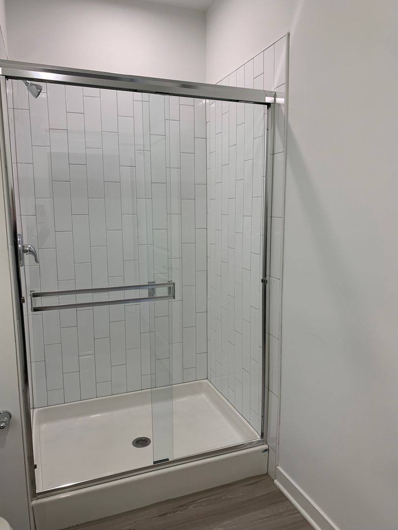 Apartment for rent at 10 N Main St, Mount Prospect, IL 60056