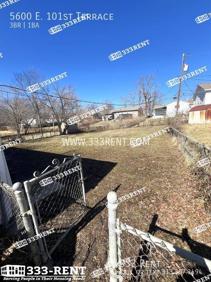 House for rent at 5600 E 101st Terrace, Kansas City, MO 64137