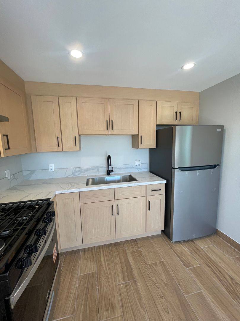 Apartment for rent at 14700 Hubbard St, Sylmar, CA 91342