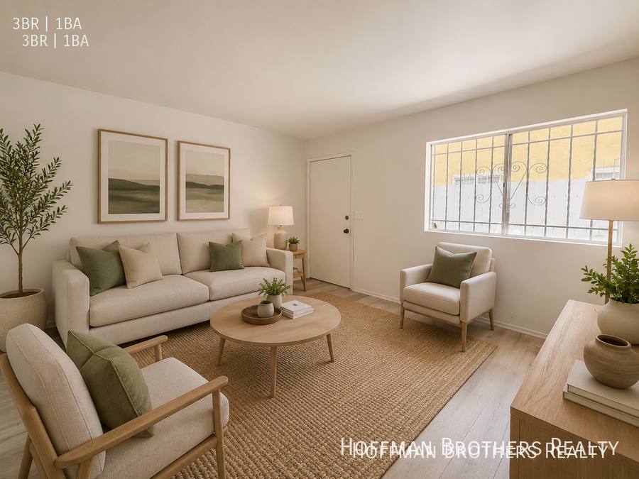 Apartment for rent at 118 E 84th Place #1, Los Angeles, CA 90003