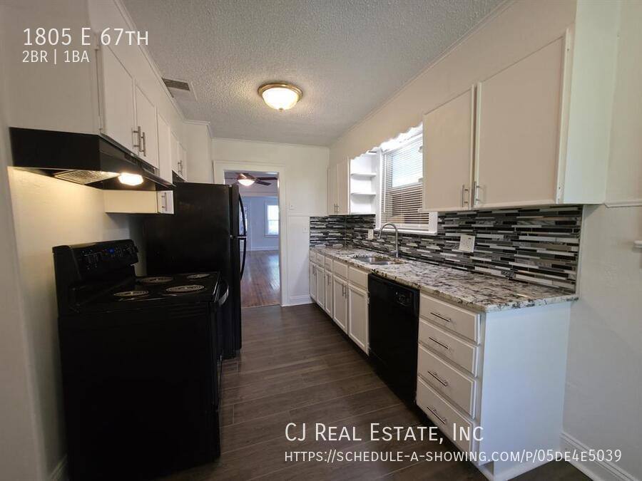House for rent at 1805 E 67th, Kansas City, MO 64132