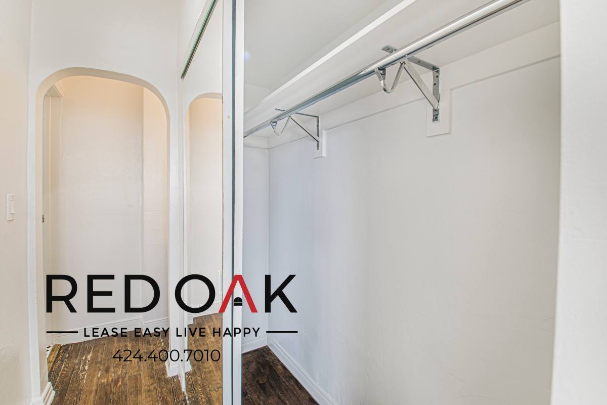 Condo for rent at 4811 Melrose Ave #205, Los Angeles, CA 90029
