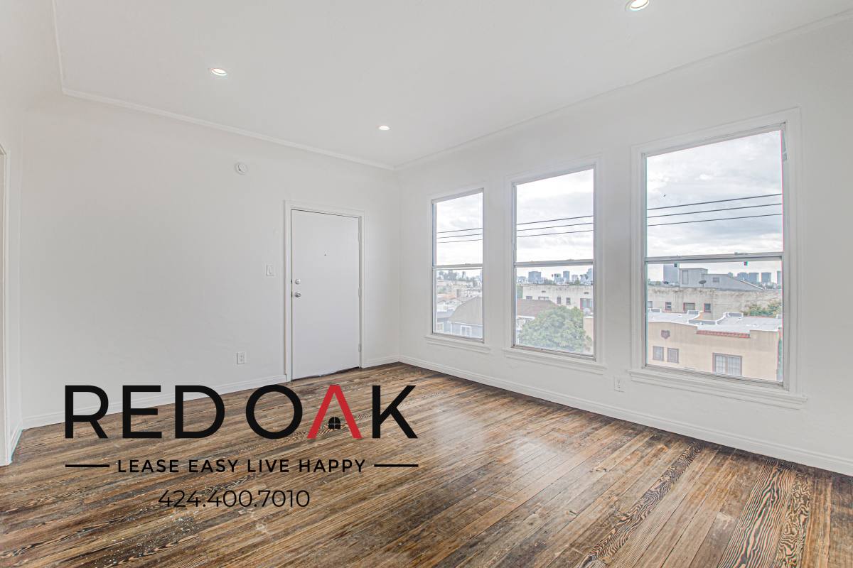 Condo for rent at 4811 Melrose Ave #205, Los Angeles, CA 90029