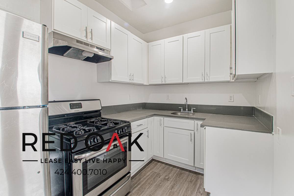Condo for rent at 4811 Melrose Ave #205, Los Angeles, CA 90029