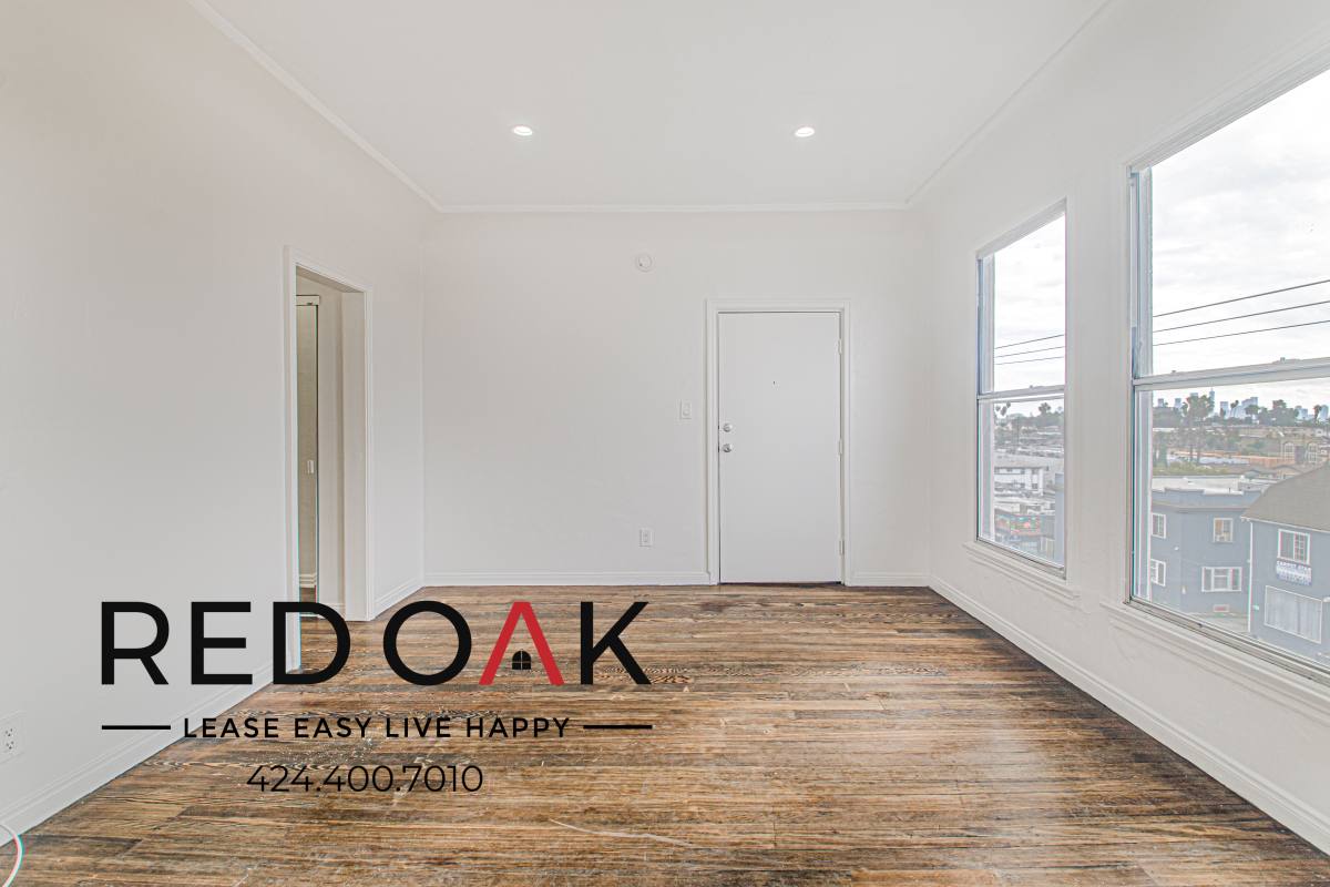 Condo for rent at 4811 Melrose Ave #205, Los Angeles, CA 90029