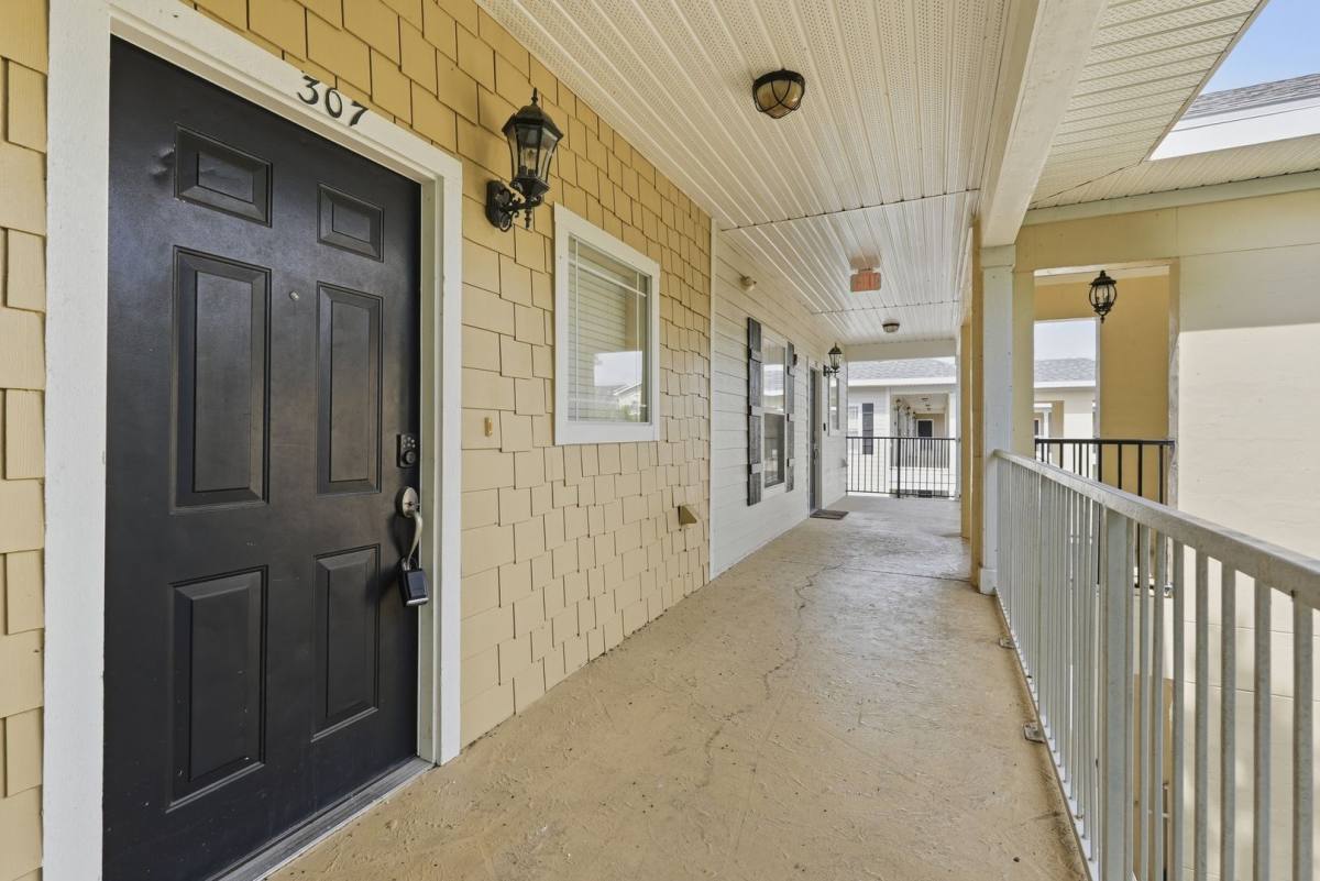 Apartment for rent at 1440 NW 3 Place #307, Gainesville, FL 32603