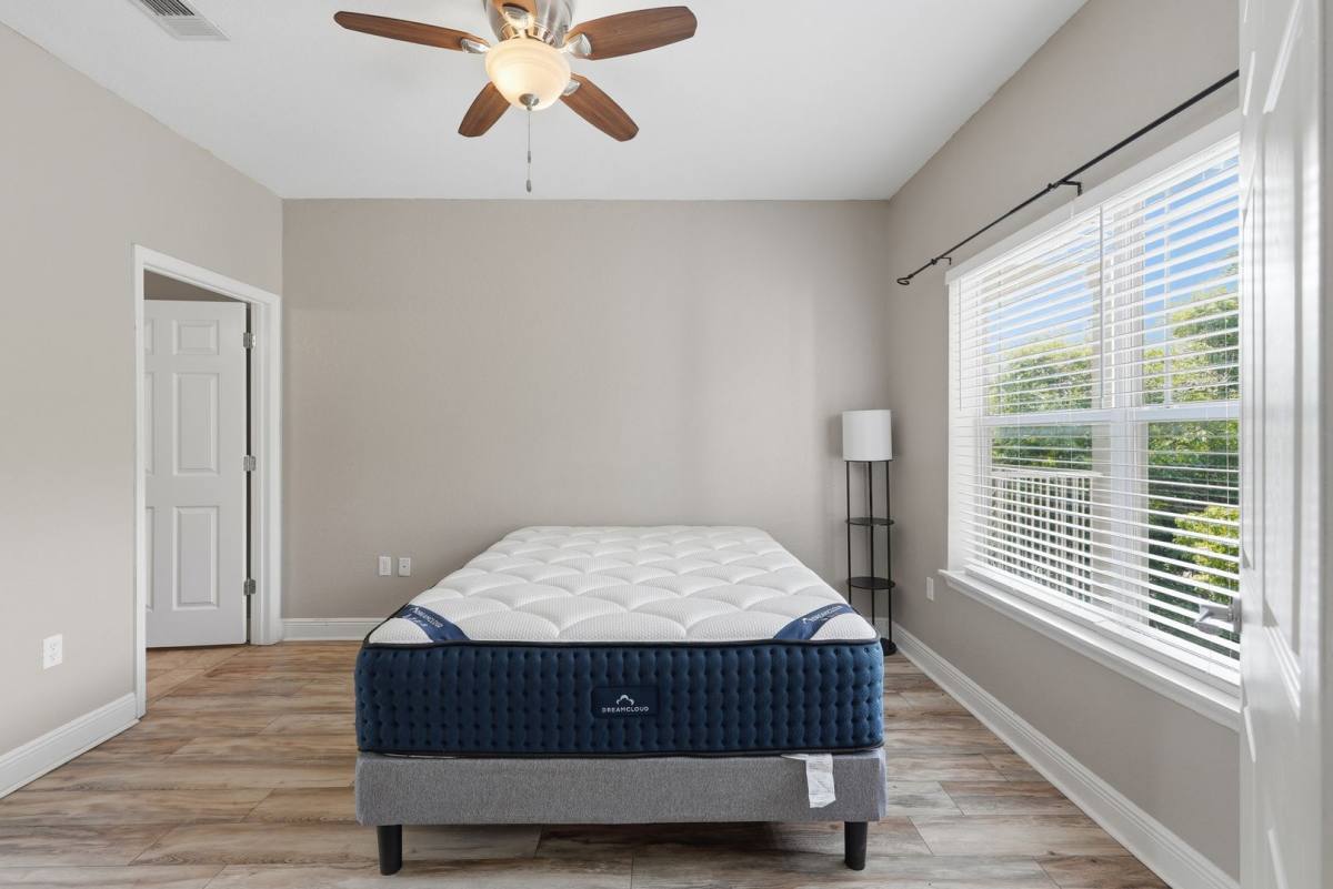 Apartment for rent at 1440 NW 3 Place #307, Gainesville, FL 32603