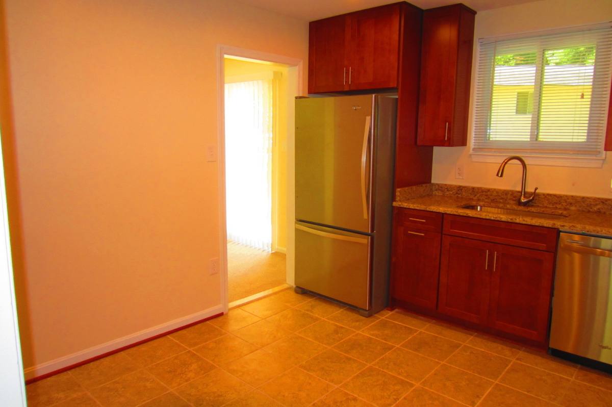 House for rent at 4898 Wheatstone Dr, Fairfax, VA 22032