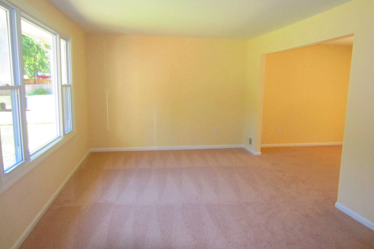 House for rent at 4898 Wheatstone Dr, Fairfax, VA 22032