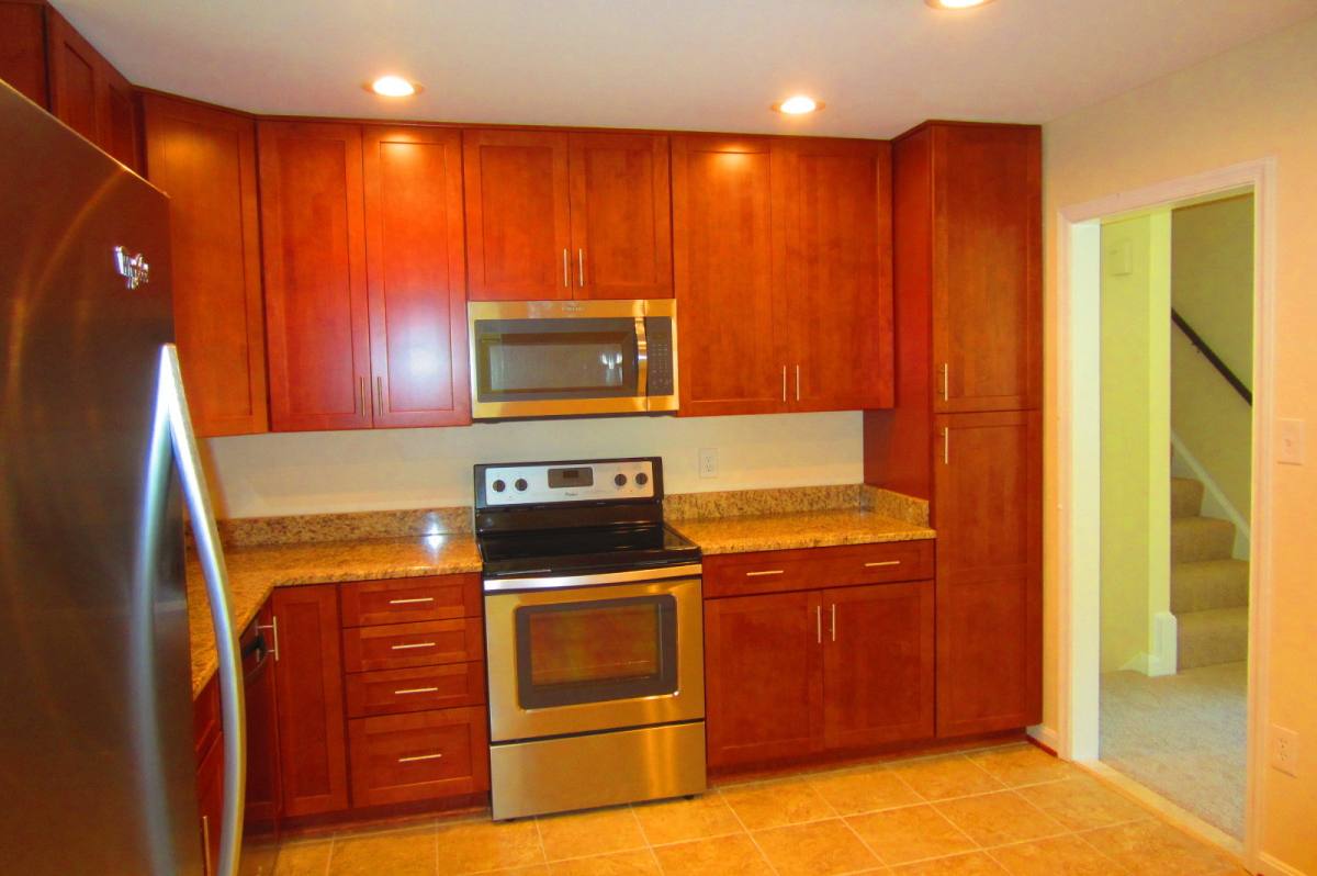 House for rent at 4898 Wheatstone Dr, Fairfax, VA 22032