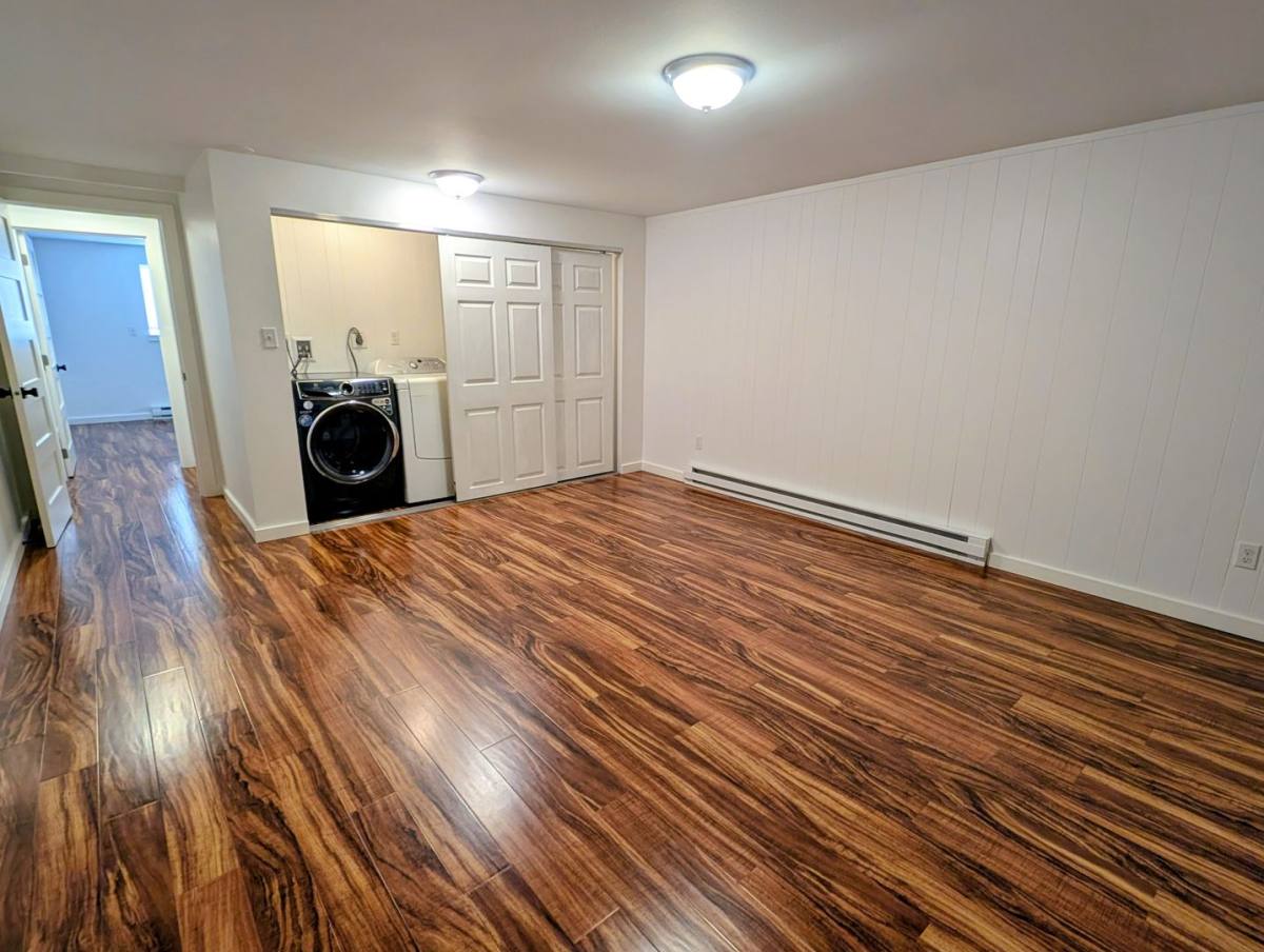 Townhouse for rent at 13727 35th Ave NE, Seattle, WA 98125