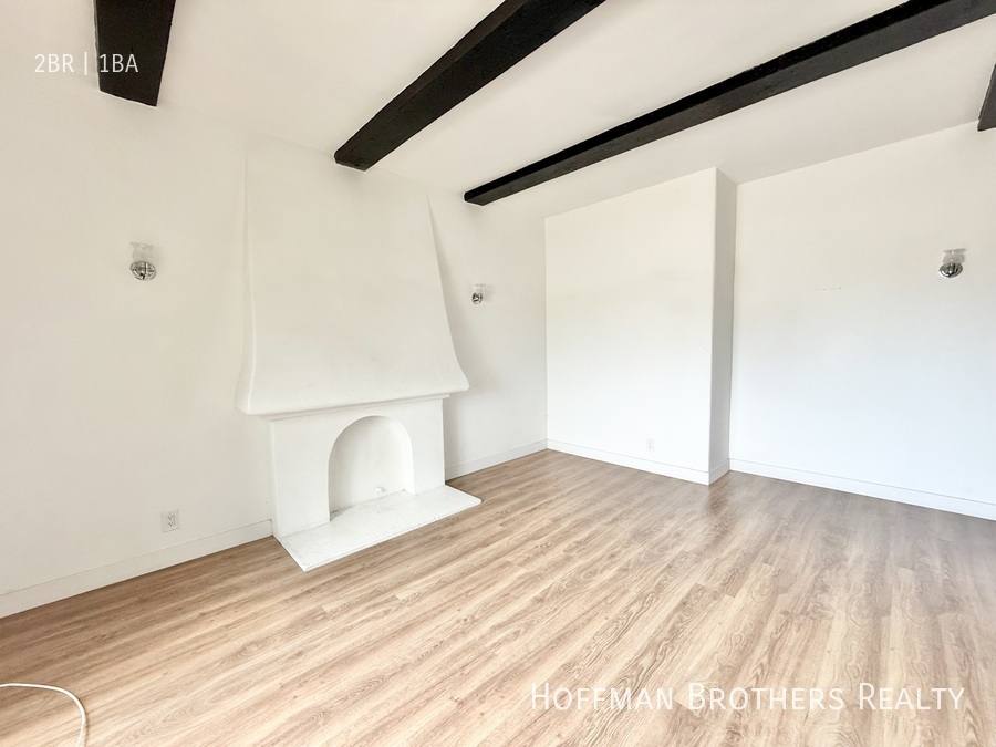 Townhouse for rent at 1801 N Kingsley Dr #208, Los Angeles, CA 90027