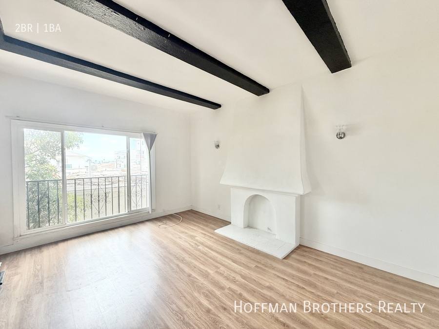 Townhouse for rent at 1801 N Kingsley Dr #208, Los Angeles, CA 90027