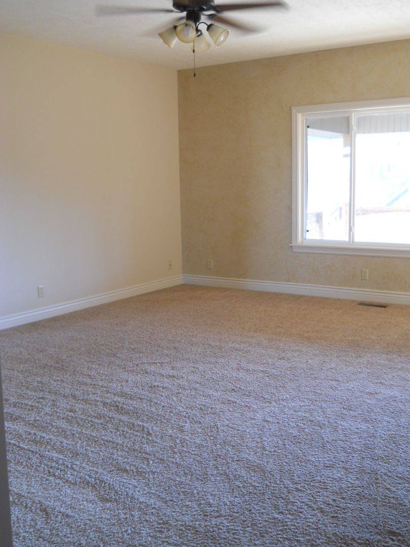House for rent at 1477 S Appomattox, Republic, MO 65738