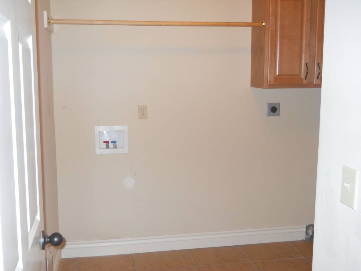 House for rent at 1477 S Appomattox, Republic, MO 65738