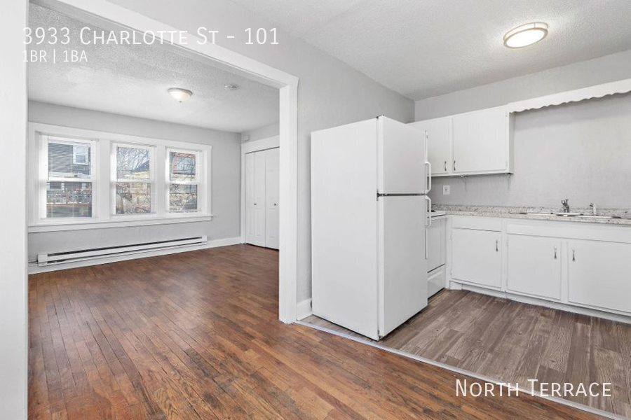 Apartment for rent at 3933 Charlotte St, Kansas City, MO 64110