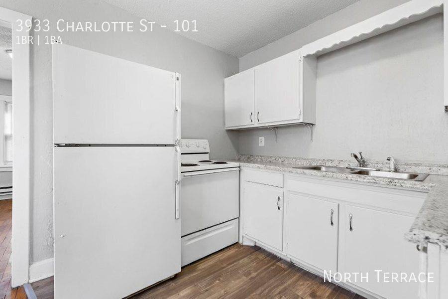 Apartment for rent at 3933 Charlotte St, Kansas City, MO 64110