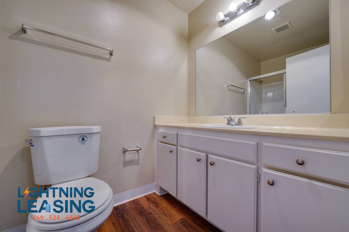 Apartment for rent at 10250 Commerce St #216, Tujunga, CA 91042