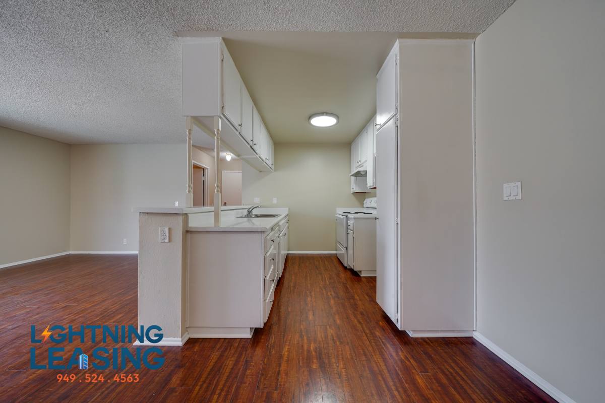 Apartment for rent at 10250 Commerce St #216, Tujunga, CA 91042