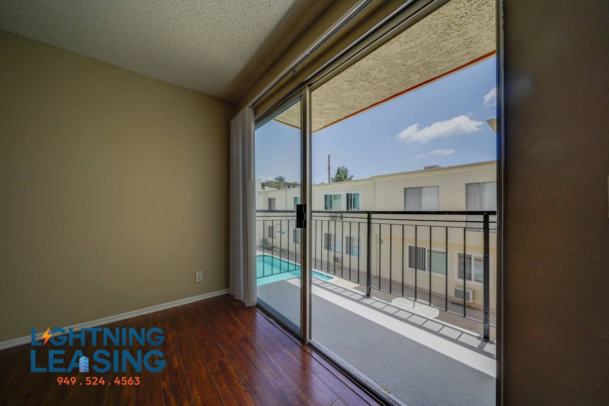 Apartment for rent at 10250 Commerce St #216, Tujunga, CA 91042