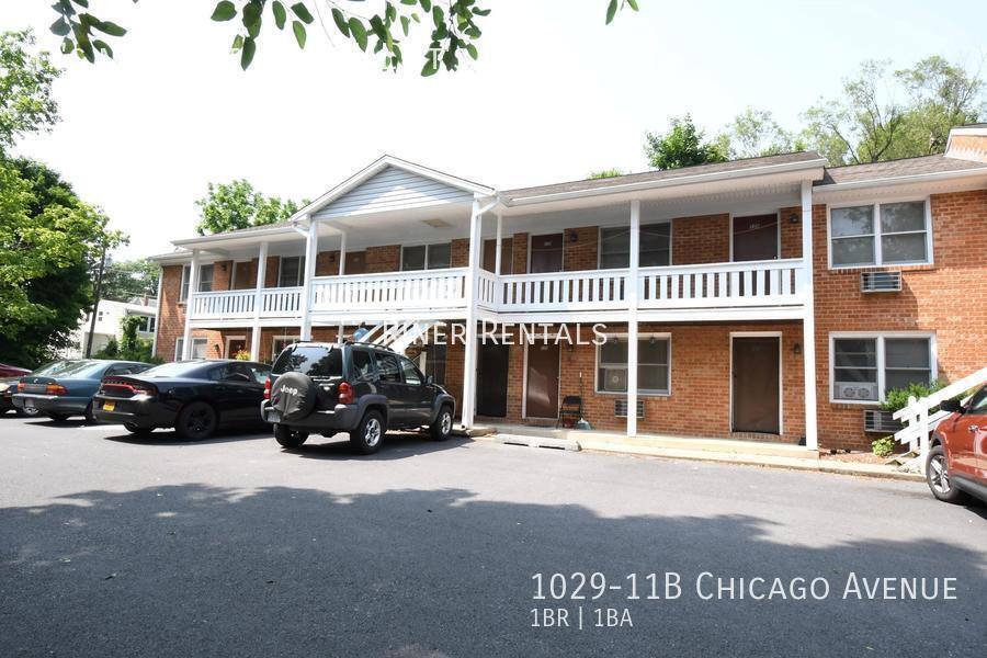 Apartment for rent at 1029-11B Chicago Ave, Harrisonburg, VA 22802