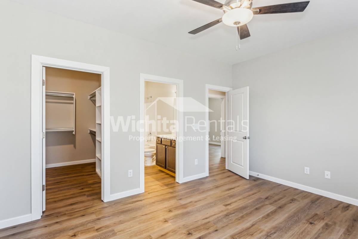 Apartment for rent at 5030 - 5032 S Sycamore Court, Wichita, KS 67217