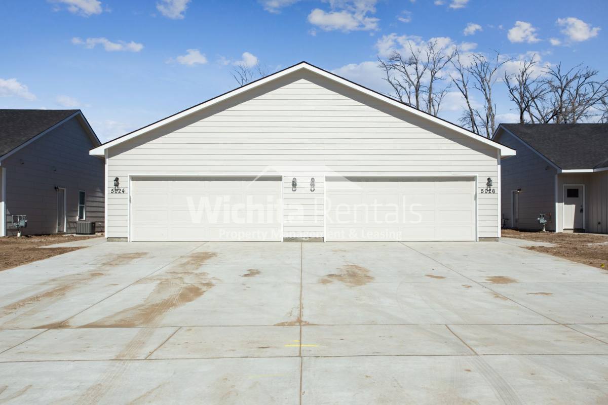 Apartment for rent at 5030 - 5032 S Sycamore Court, Wichita, KS 67217