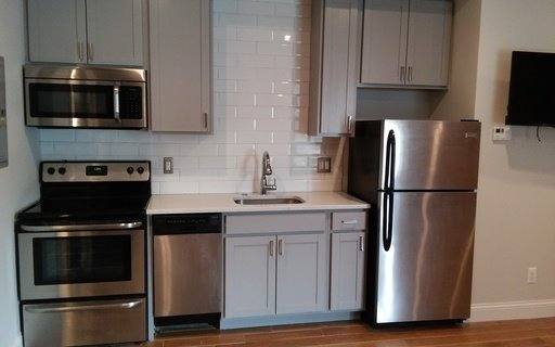 Apartment for rent at 51 W Palmer, Detroit, MI 48202