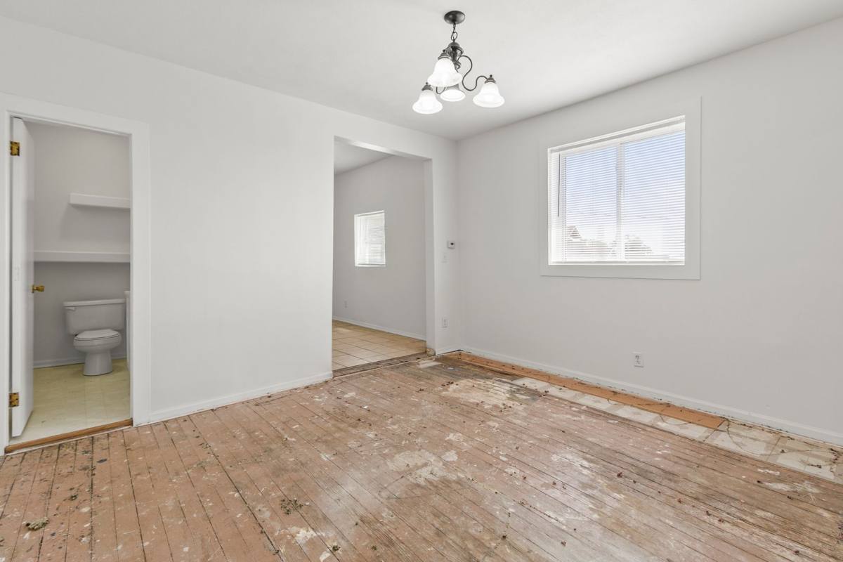 Apartment for rent at 5422 S 23rd St, Omaha, NE 68107