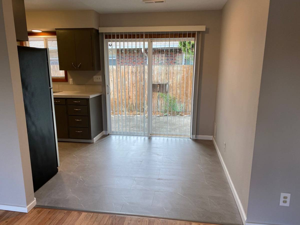 Apartment for rent at 115 N Garrison Rd, Vancouver, WA 98664