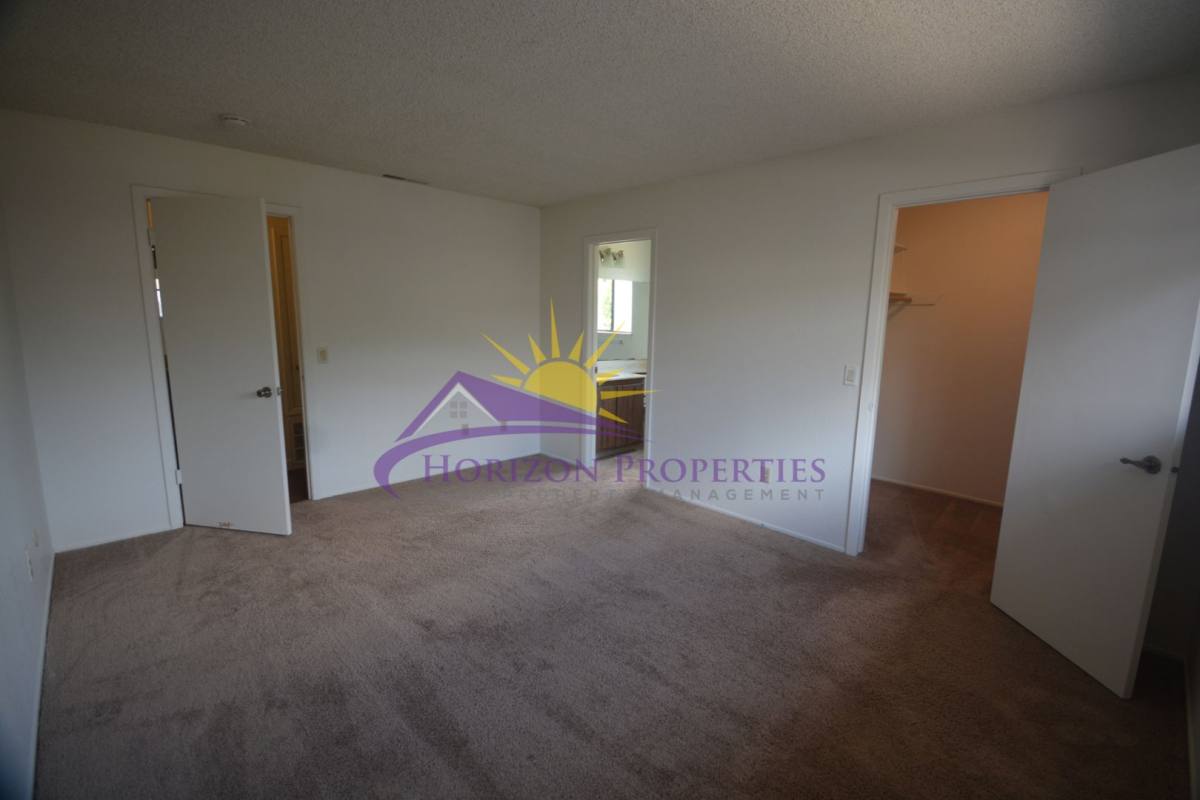 Apartment for rent at 4821 4823 Mary Kate Dr, Sacramento, CA 95841