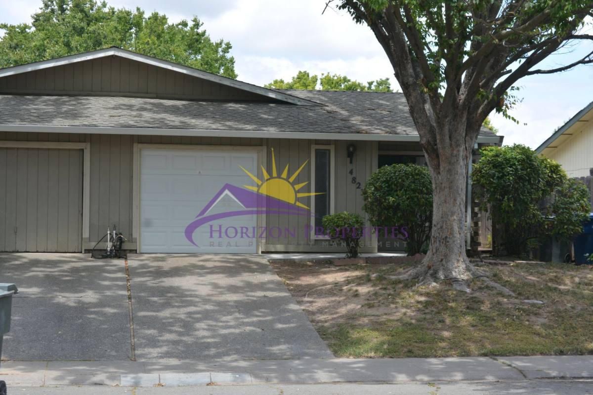 Apartment for rent at 4821 4823 Mary Kate Dr, Sacramento, CA 95841