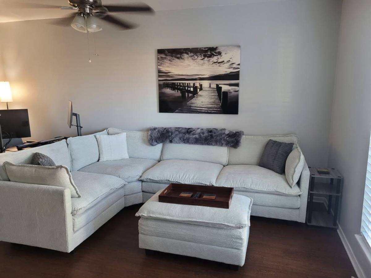 Apartment for rent at 308 Smith St, Grapevine, TX 76051