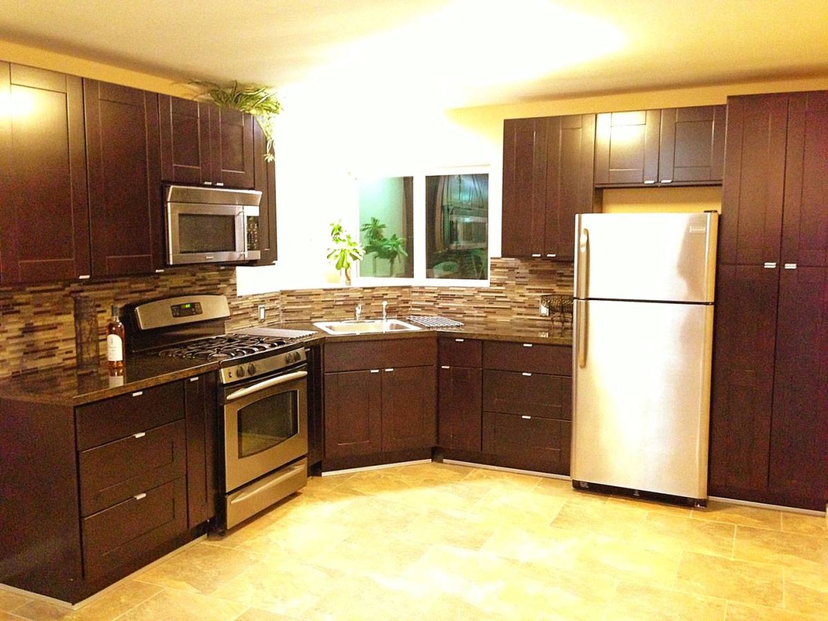 Apartment for rent at 3412-3414 W Victory Blvd, Burbank, CA 91505
