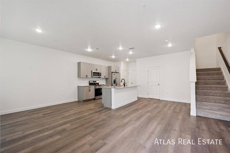 Townhouse for rent at 625 Leland Alley #8-625, Brighton, CO 80601