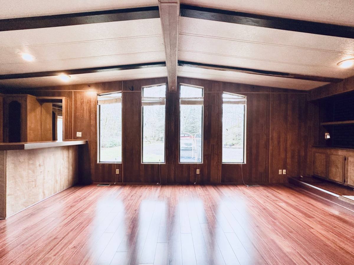 House for rent at 25706 NE 47th Place, Redmond, WA 98053
