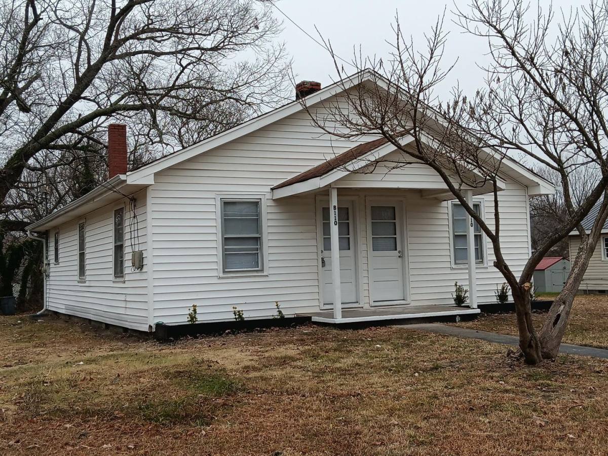 Apartment for rent at 110 Brown St, Thomasville, NC 27360