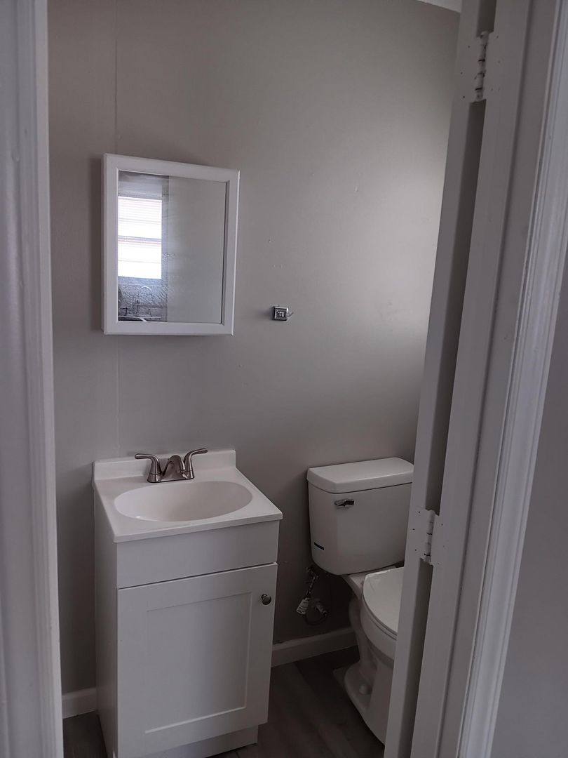 Apartment for rent at 110 Brown St, Thomasville, NC 27360