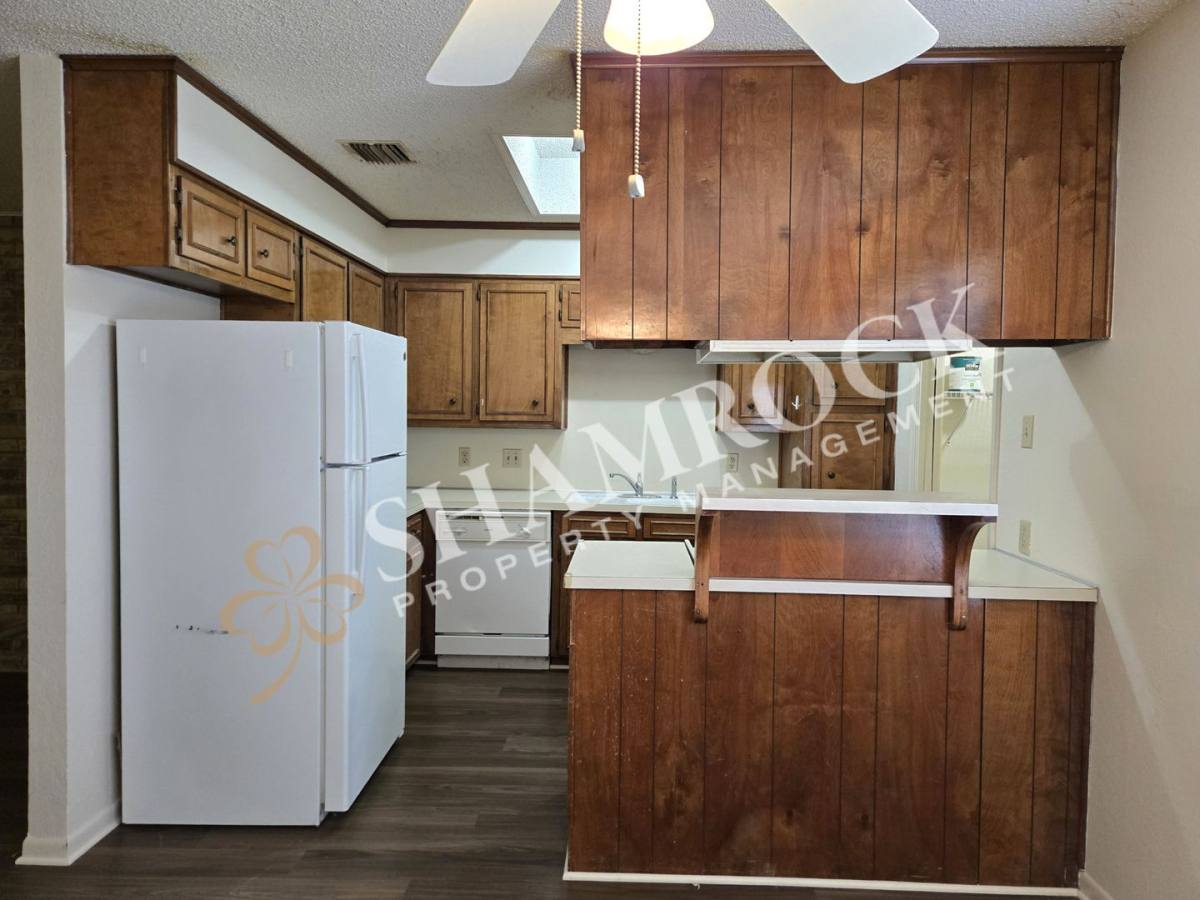 House for rent at 6805 Old Briarstown Dr, Waco, TX 76710