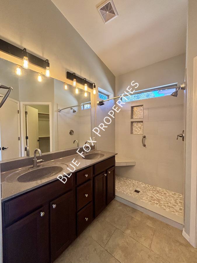 House for rent at 308 E Camino Limon Verde, Sahuarita, AZ 85629